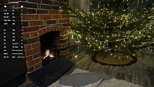 Snapshot of GlamourNova chatting on December 19, 11:14 pm GlamourNova online show from December 19, 11:14 pm