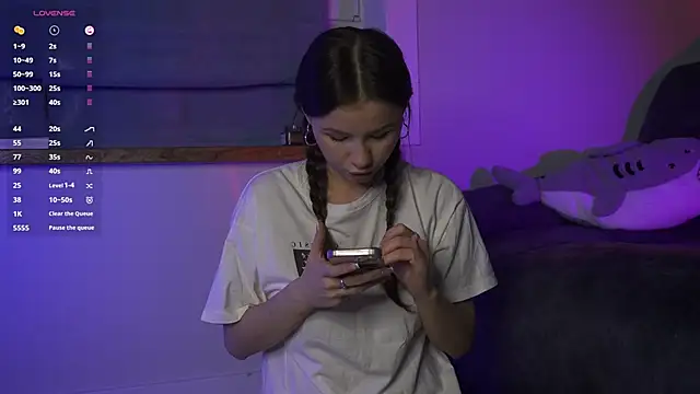 Snapshot of GlamourNova chatting on January 30, 3:40 pm GlamourNova online show from January 30, 3:40 pm