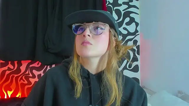 tekila   online show from October 25, 8:25 pm