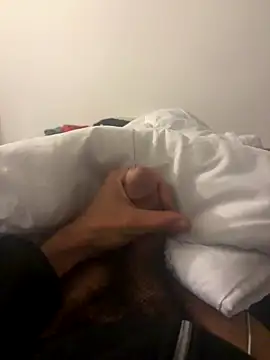 Snapshot of orient_zob chatting on October 19, 4:35 am orient zob online show from October 19, 4:35 am