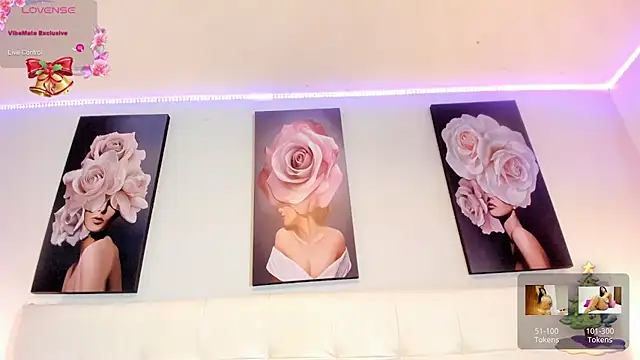 Sweetdreamses  online show from December 30, 3:24 pm