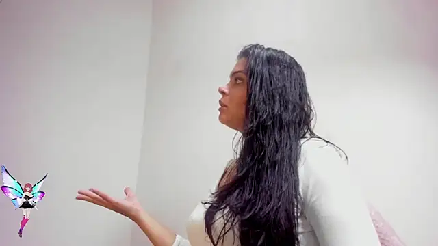 Sweetdreamses  online show from February 28, 1:36 pm