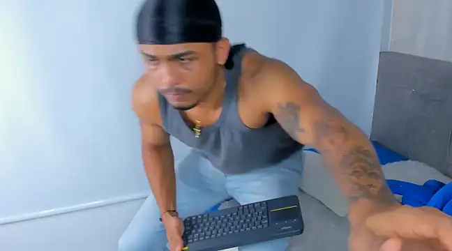 Mateo Reales online show from March 3, 3:52 am