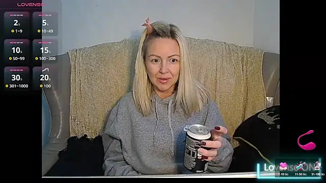 Angelamariexox online show from October 21, 4:51 pm