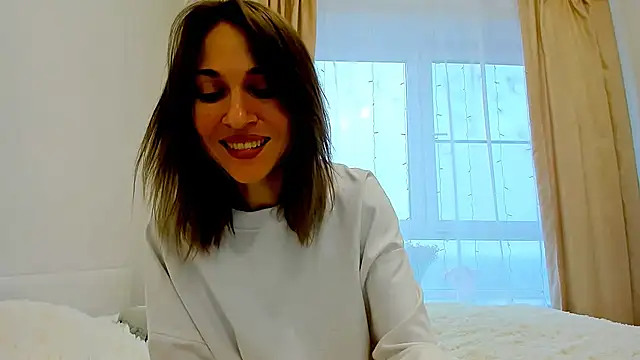 Mona Cruz online show from February 1, 8:29 am