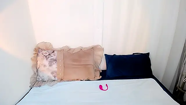 Eva 999 online show from February 9, 2:37 am