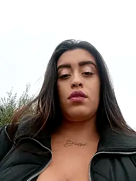 Freyja300 online show from November 15, 2:24 pm