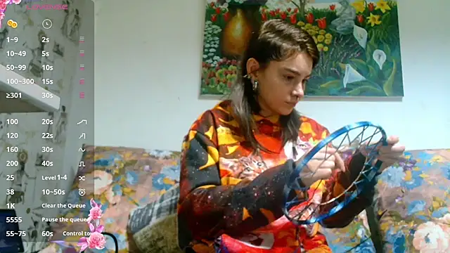 Sophie Bell online show from December 29, 8:58 pm
