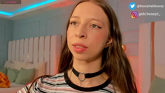 gabi bunny online show from May 29, 5:22 pm