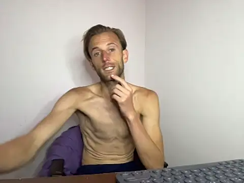 aquilesmade online show from October 28, 3:14 pm