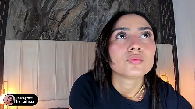 lia sofiia online show from January 6, 9:13 am