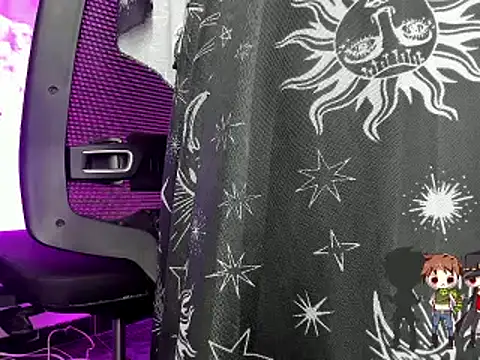 Snapshot of Charlotte_Joestar chatting on November 4, 4:00 am Charlotte Joestar online show from November 4, 4:00 am