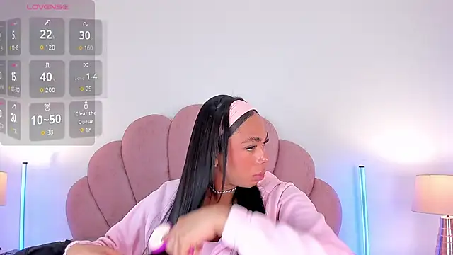 Nicole Paradise online show from February 26, 12:48 pm