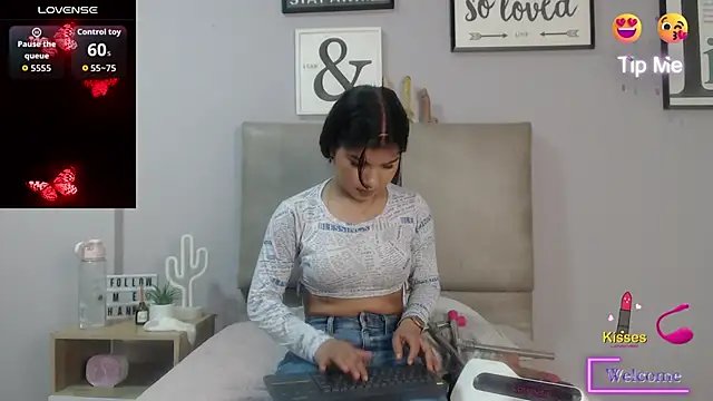 SophiaMeyerst online show from June 9, 2:39 pm