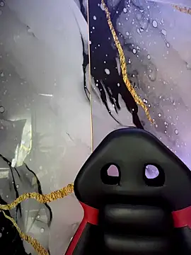 emma  cute   online show from April 22, 11:01 am