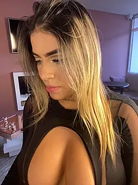 MiaWhitePink  online show from February 14, 11:42 am