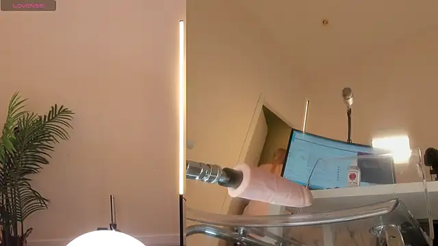 Sexydoll112 online show from September 30, 12:15 am