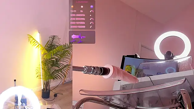 Sexydoll112 online show from April 10, 11:20 pm