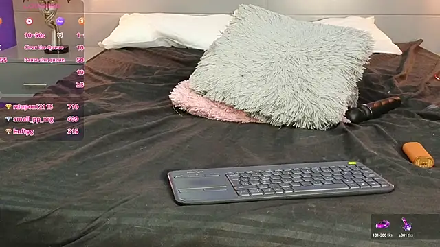 Snapshot of Lilith_Zen chatting on January 26, 6:07 am Lilith Zen online show from January 26, 6:07 am