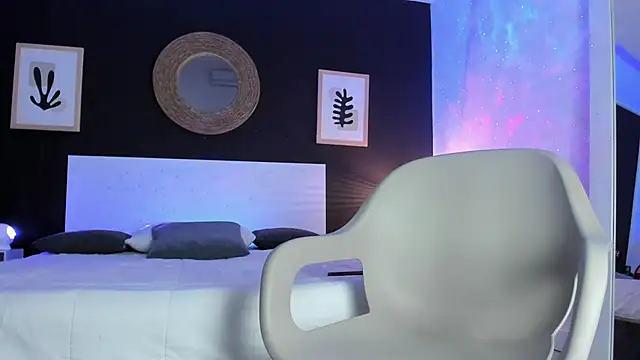 VioletPaket online show from December 27, 1:43 am