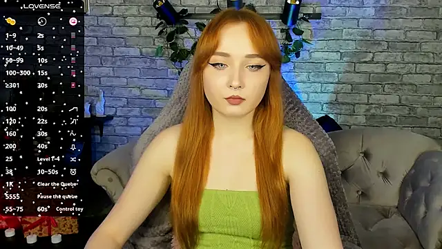 Emma Chery online show from December 26, 1:54 pm