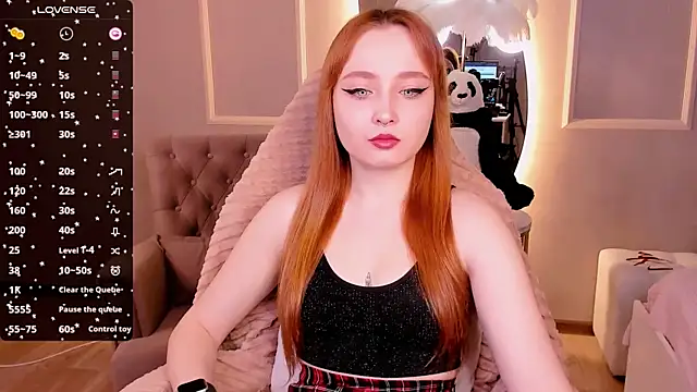 Emma Chery online show from February 18, 5:42 am