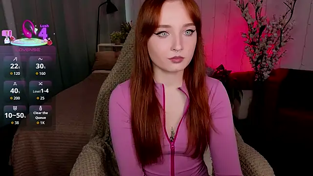 Emma Chery online show from October 12, 1:43 pm