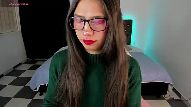 paula kawaiifu  online show from January 15, 2:02 pm