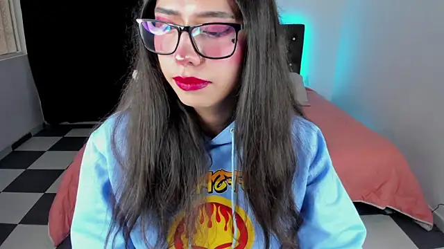 paula kawaiifu  online show from February 25, 5:04 pm