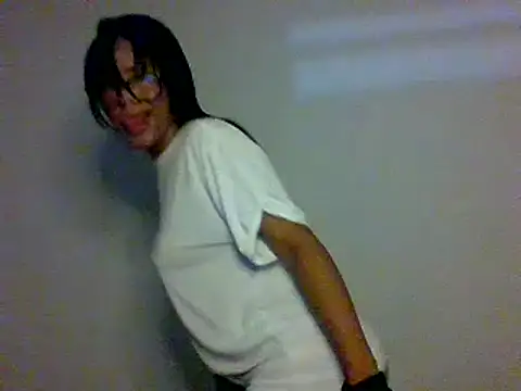 Kitra New online show from December 24, 12:11 am