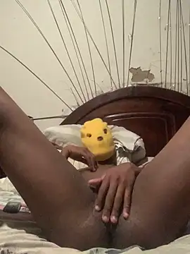 Snapshot of DManL chatting on March 14, 10:15 pm DManL online show from March 14, 10:15 pm