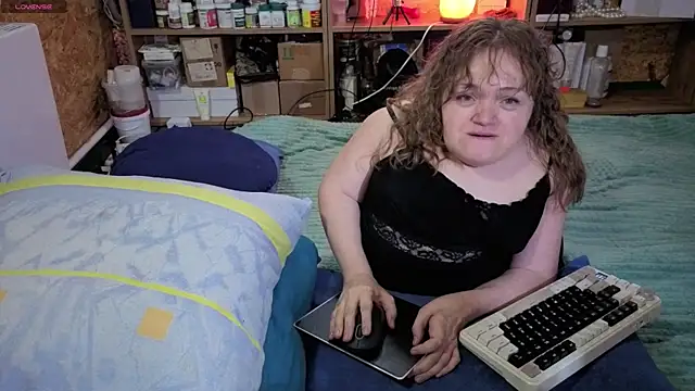 MiniNatalie online show from November 22, 8:57 am