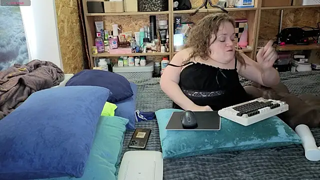 MiniNatalie online show from February 1, 6:12 am