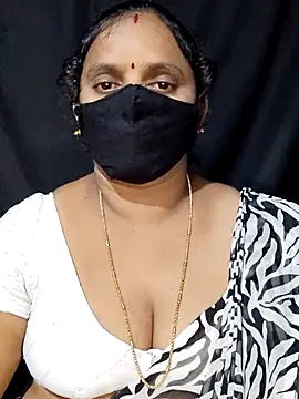 vintage-vibs online show from September 17, 5:58 pm