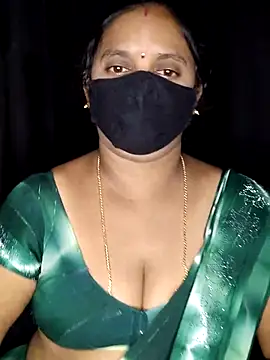 vintage-vibs online show from November 10, 5:34 pm