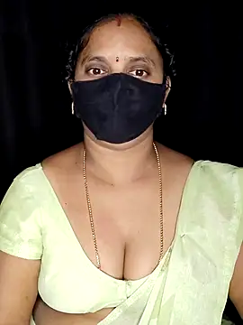 vintage-vibs online show from January 18, 6:55 pm