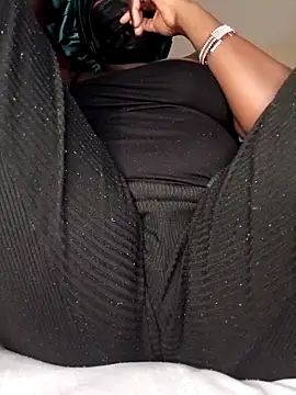 Lucyy1 online show from February 14, 8:48 pm