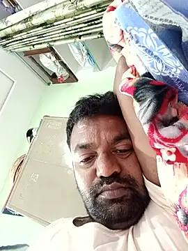 Snapshot of PVNRAO0831 chatting on September 22, 4:03 am PVNRAO0831 online show from September 22, 4:03 am