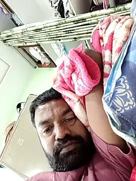 Snapshot of PVNRAO0831 chatting on October 8, 7:17 am PVNRAO0831 online show from October 8, 7:17 am