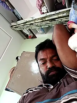 Snapshot of PVNRAO0831 chatting on October 20, 11:32 am PVNRAO0831 online show from October 20, 11:32 am