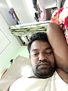 Snapshot of PVNRAO0831 chatting on November 1, 4:25 am PVNRAO0831 online show from November 1, 4:25 am