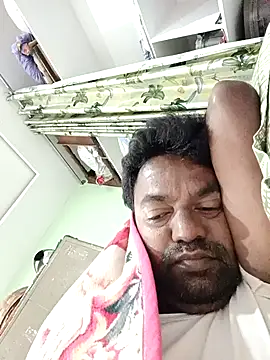 Snapshot of PVNRAO0831 chatting on November 22, 7:29 am PVNRAO0831 online show from November 22, 7:29 am