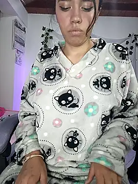 sophie north online show from April 14, 10:49 pm