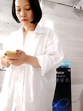 Aninyin22 online show from February 28, 2:09 am