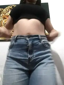 dulccemaria24 online show from April 23, 12:23 am