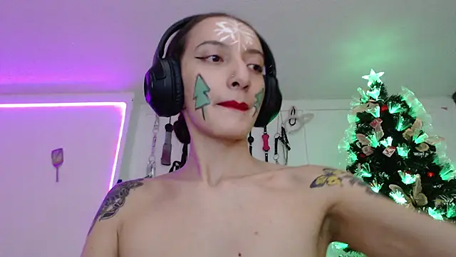 Eloise-brown online show from December 16, 11:39 pm