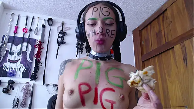 Eloise-brown online show from January 17, 9:17 pm