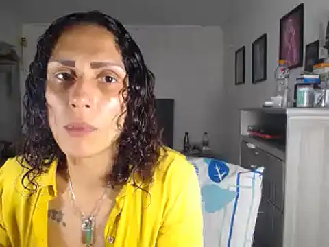 Corina hot online show from January 8, 9:12 pm