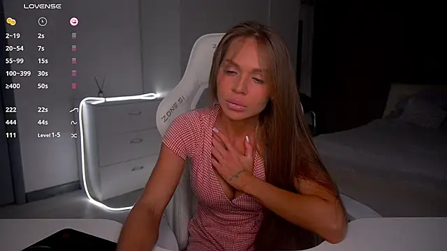 Evelinka online show from November 25, 2:17 pm