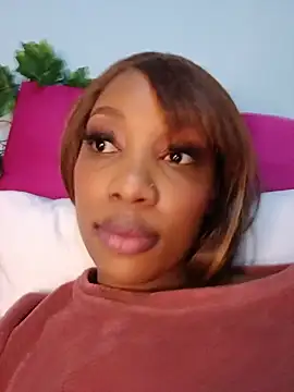 Miss Moriah online show from June 24, 5:23 pm